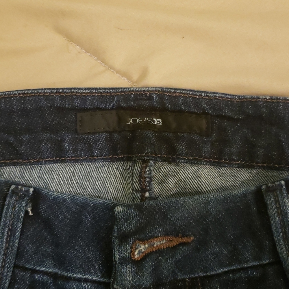Joes Jeans fit Chelsea
